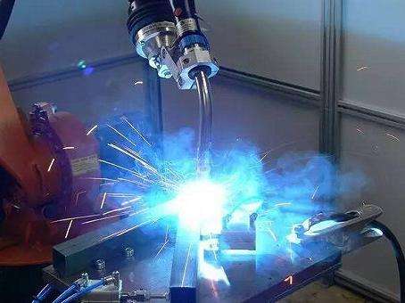 您的激光焊接線應(yīng)該是硬的嗎？