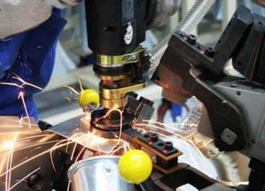 激光防護問題在國外是如何對待的？